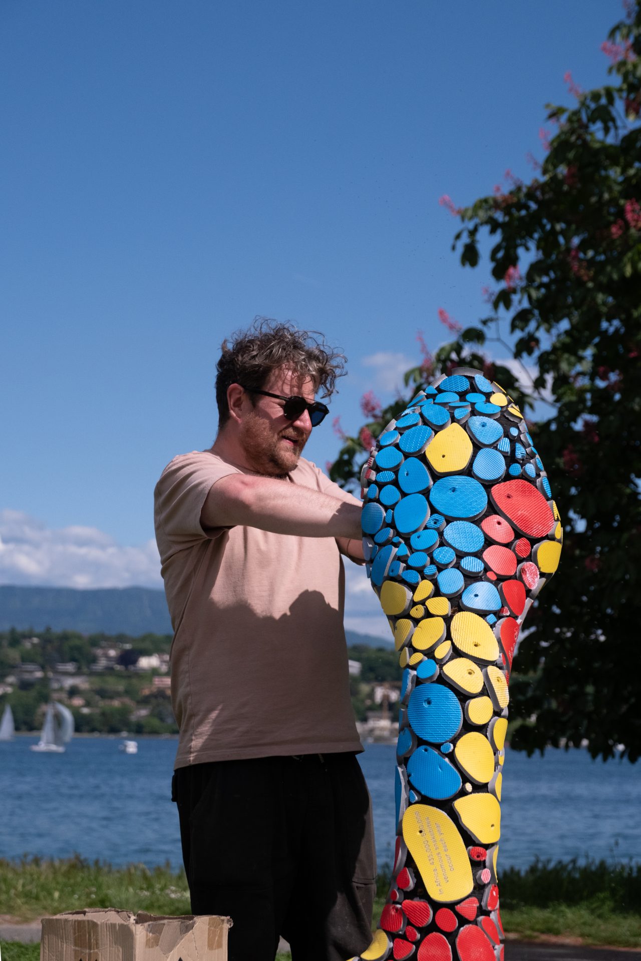 Snake Geneva: Hidden on sight – Behind the scenes of a public art installation