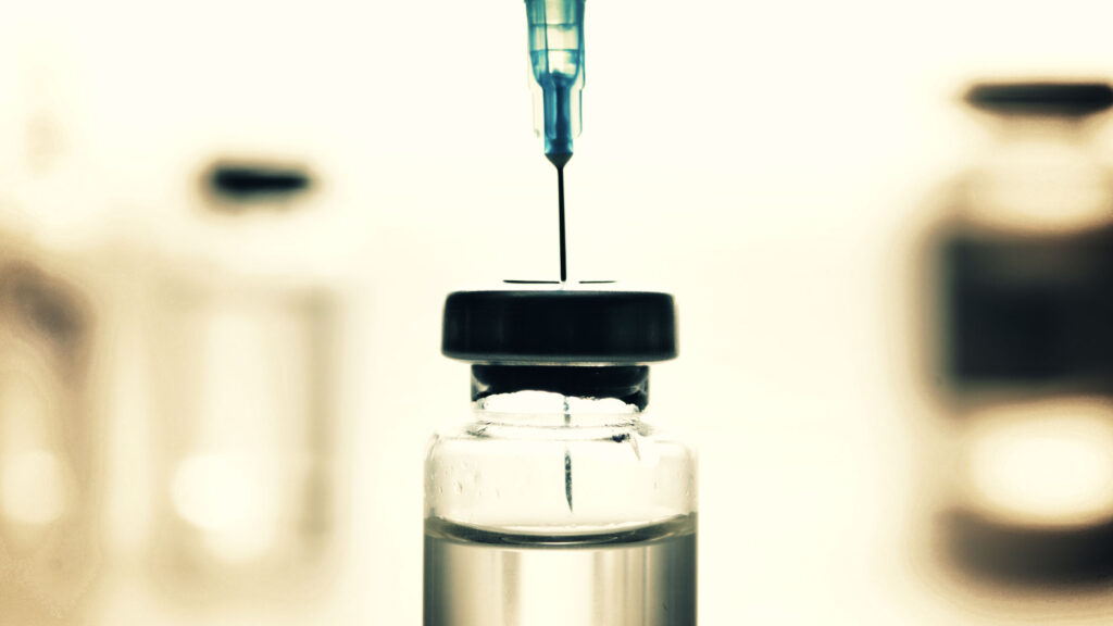 Kennedy adopts a controversial recommendation from the ACIP on the Thimérosal